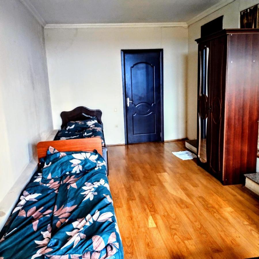 Masala Hostel Батумі Екстер'єр фото